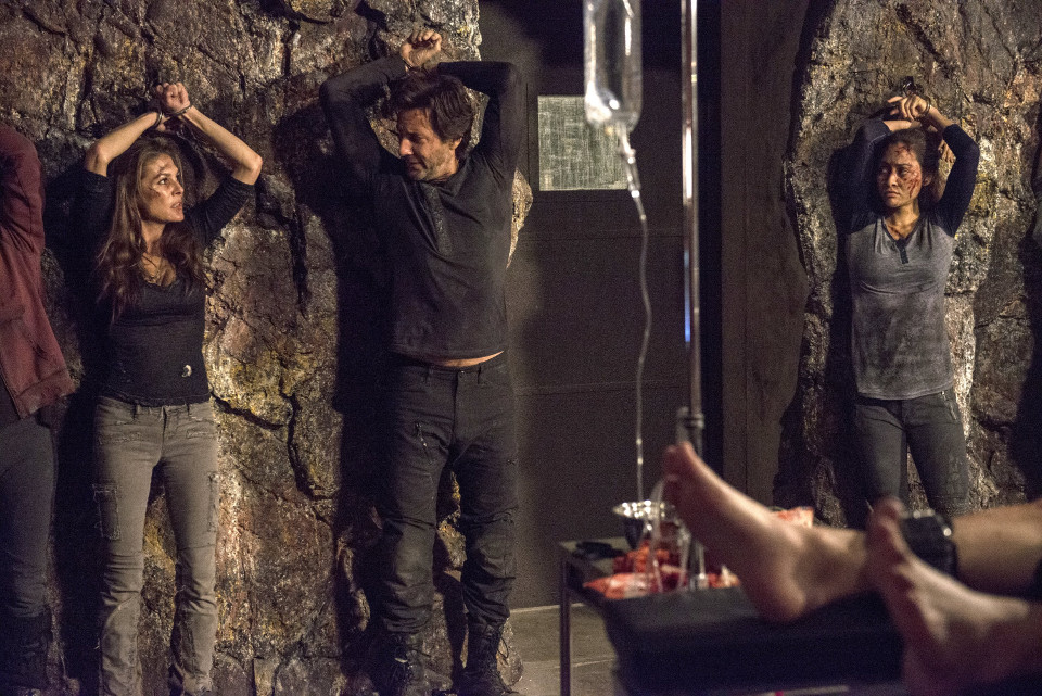 The 100 season 2 episode 16 Blood Must Have Blood part 2 ...